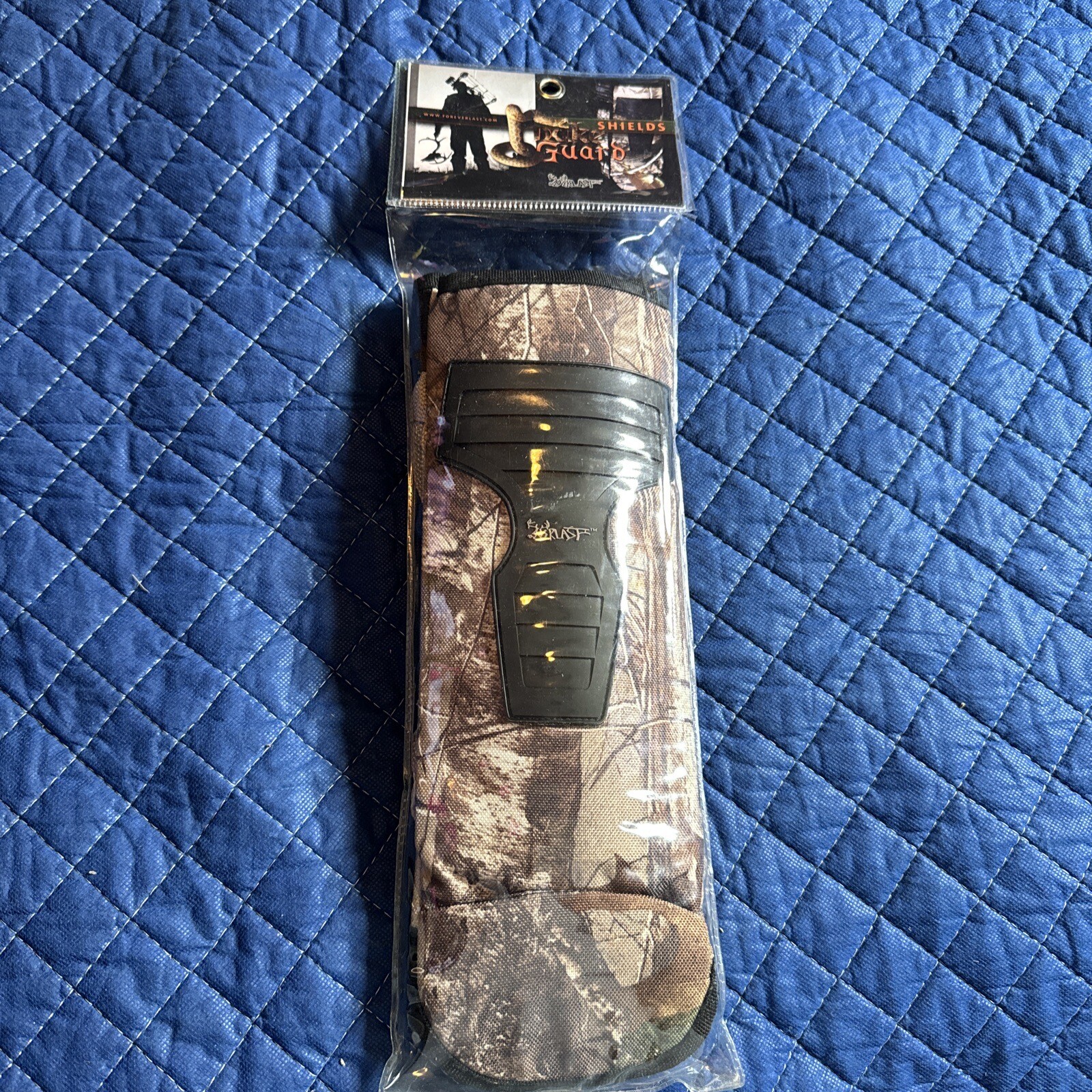Everlast Camo Snake Guard Shields Realtree; Excellent Condition