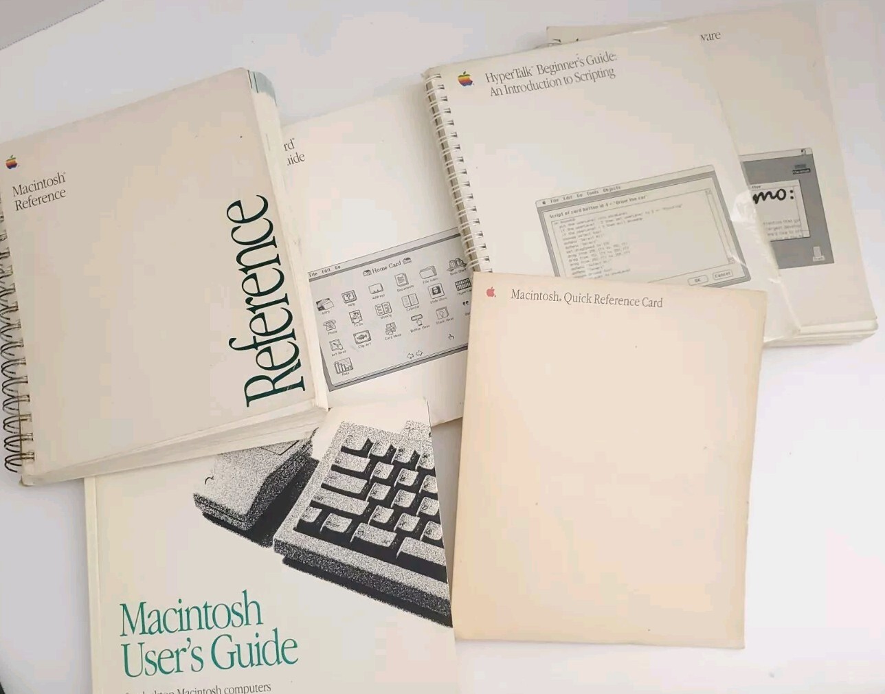 Apple Macintosh User Guides Manuals 6.0.4 HyperTalk Reference Card Beginner's