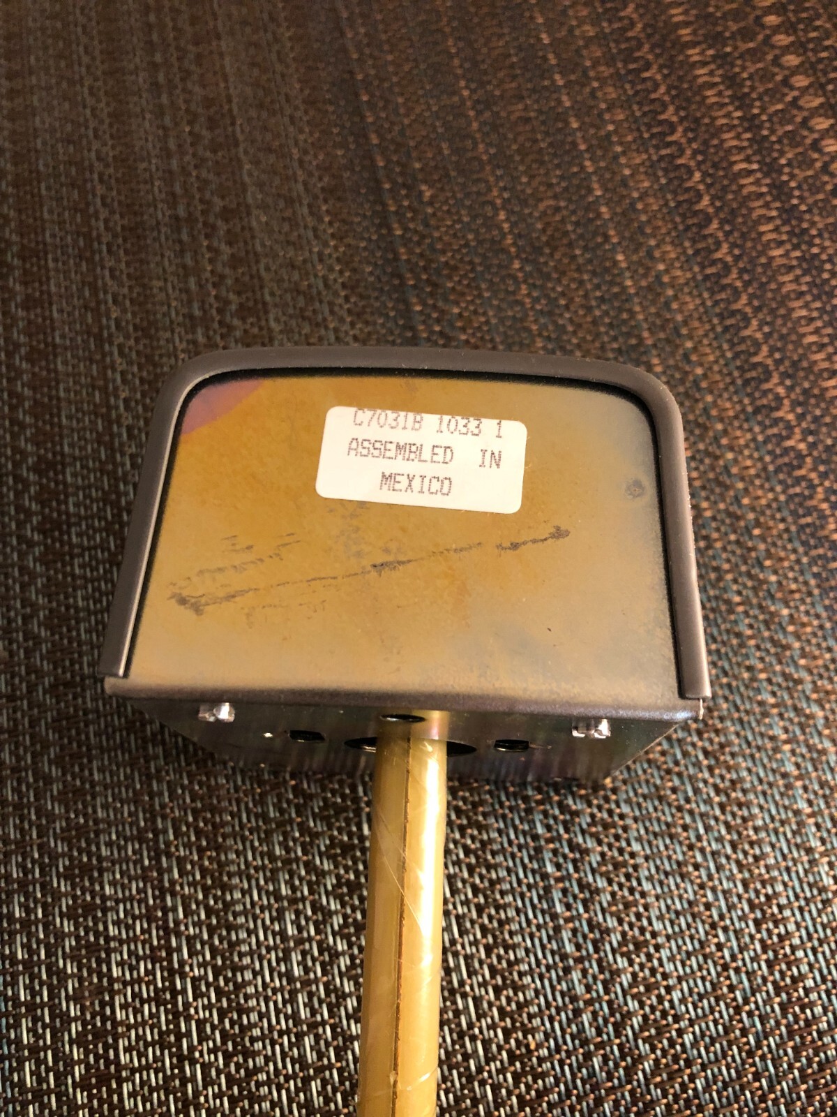 Honeywell C7031B1033 Duct Sensor NEW!