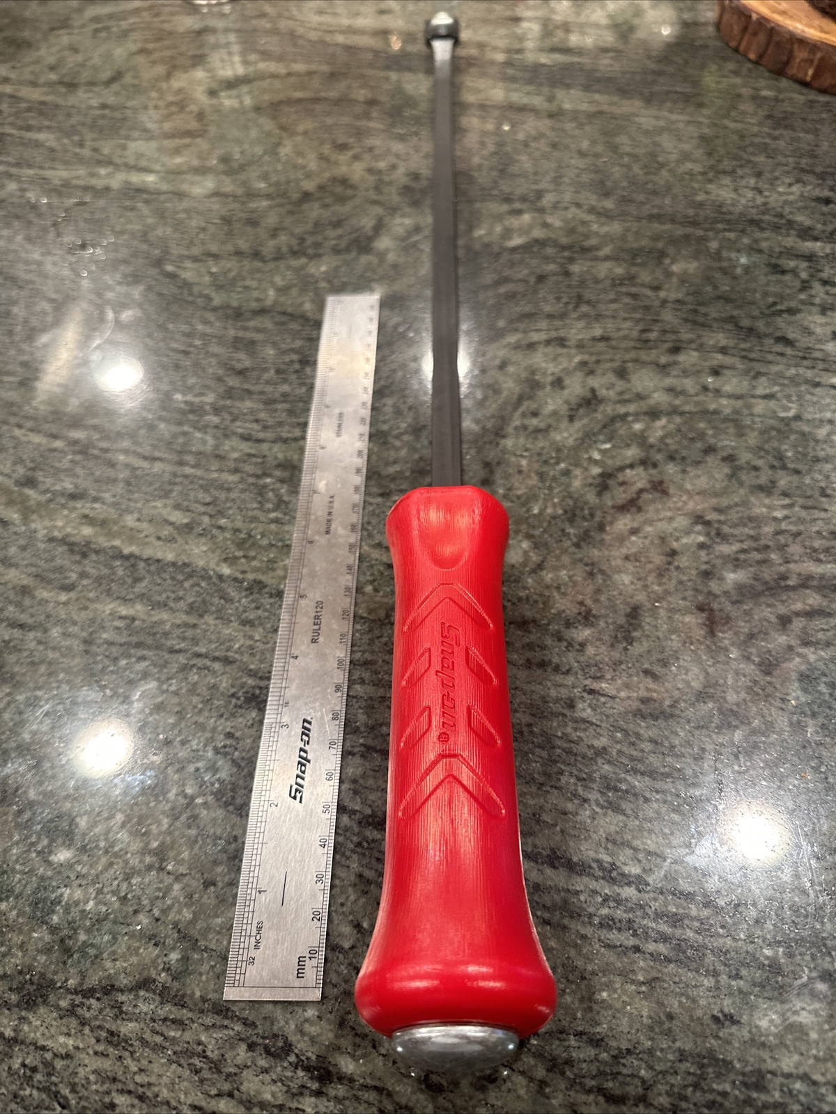 Snap-On spbs24ar 24” long striking prybar red