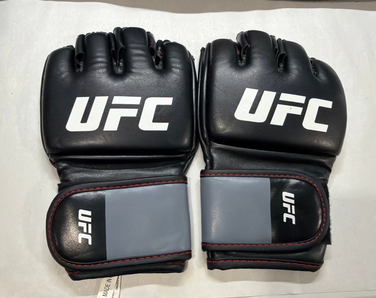 UFC MMA Training Grappling Gloves Black Gray Size L/XL Adult Pre-Owned