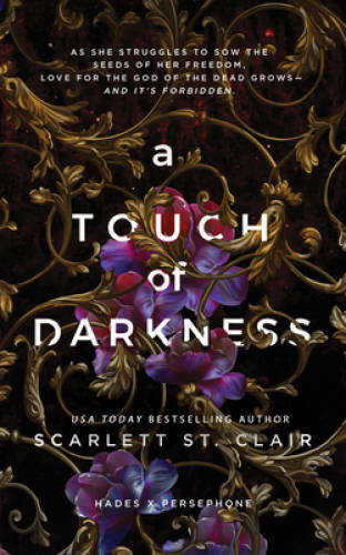 A Touch of Darkness (Hades X Persephone, 1) - Paperback - VERY GOOD