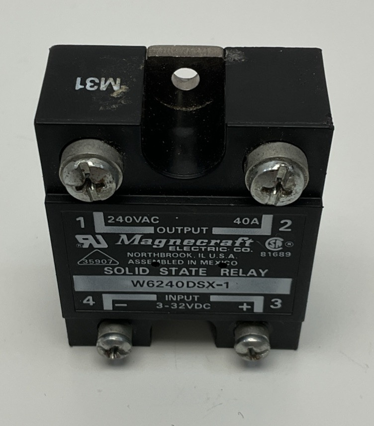 Magnecraft W6240DSX-1 Solid State Relay Input: 3-32VDC Output 240VDC