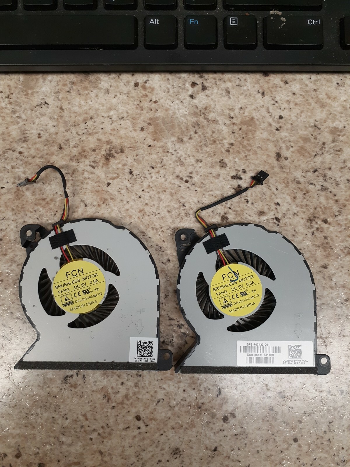 LOT OF 2 DFS481305MC0T Internal Laptop Cooling Fan 767433-001 DC28000EWF0 FCC2