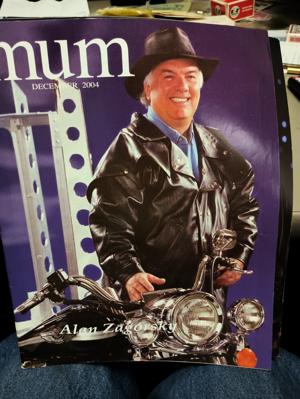 Alan Zagorsky MUM Society of American Magicians Magazine Issue December 2004