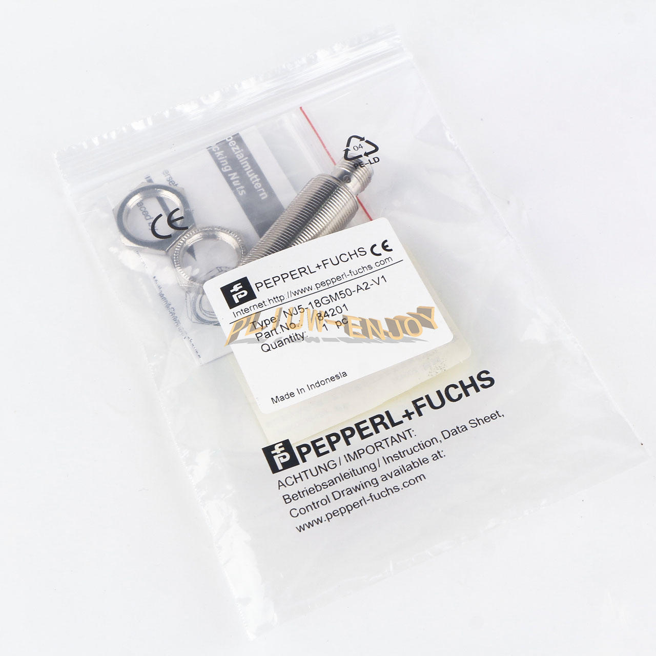 1PC New Pepperl+ Fuchs NJ5-18GM50-A2-V1 Inductiver Sensor NJ518GM50A2V1