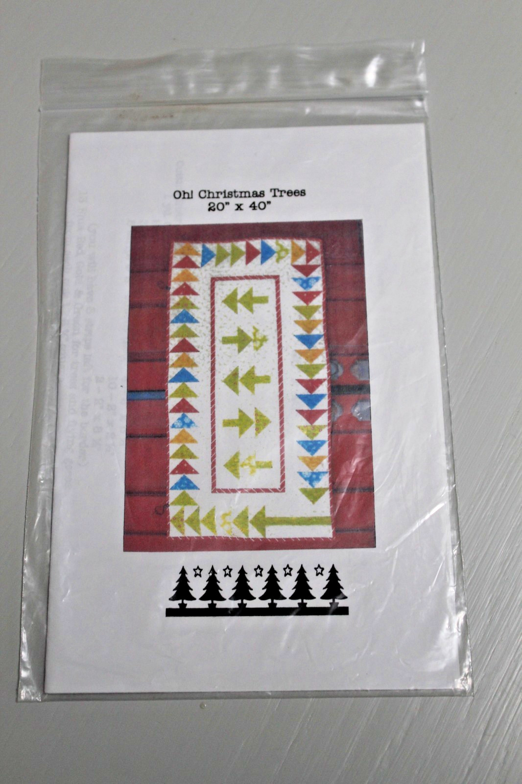 Oh ! CHRISTMAS TREES Pattern  20" x 40" Designed by Loisann Terry