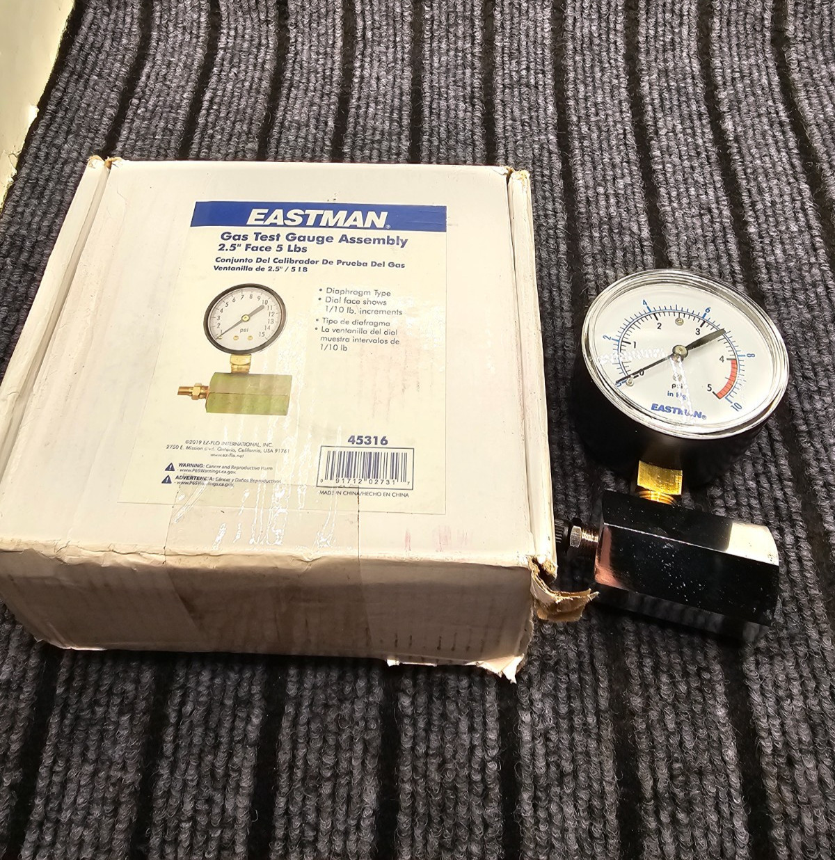 EASTMAN 45316: Heavy Duty Gas Test Gauge Assembly 2.5" Face 5 Lbs