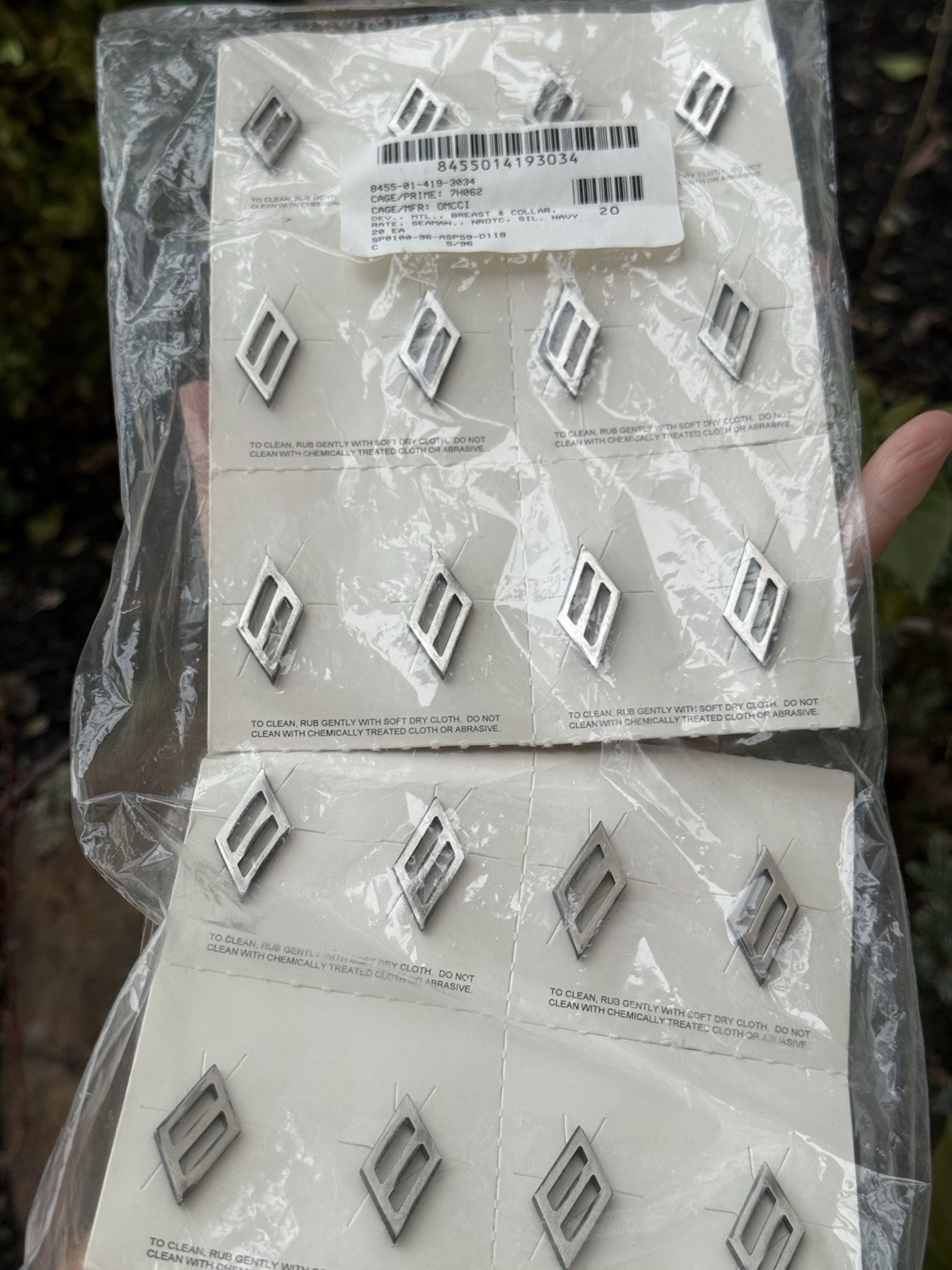 Lot Of 10 PR NAVY SEAMAN GRADE INSIGNIA BREAST & COLLAR SILVER NEW!DATED 5/96