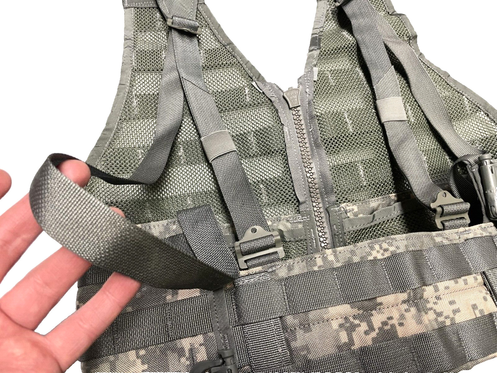 NEW USGI Military ACU FLC Fighting Load Carrier LBV Tactical Hunting Vest Camo