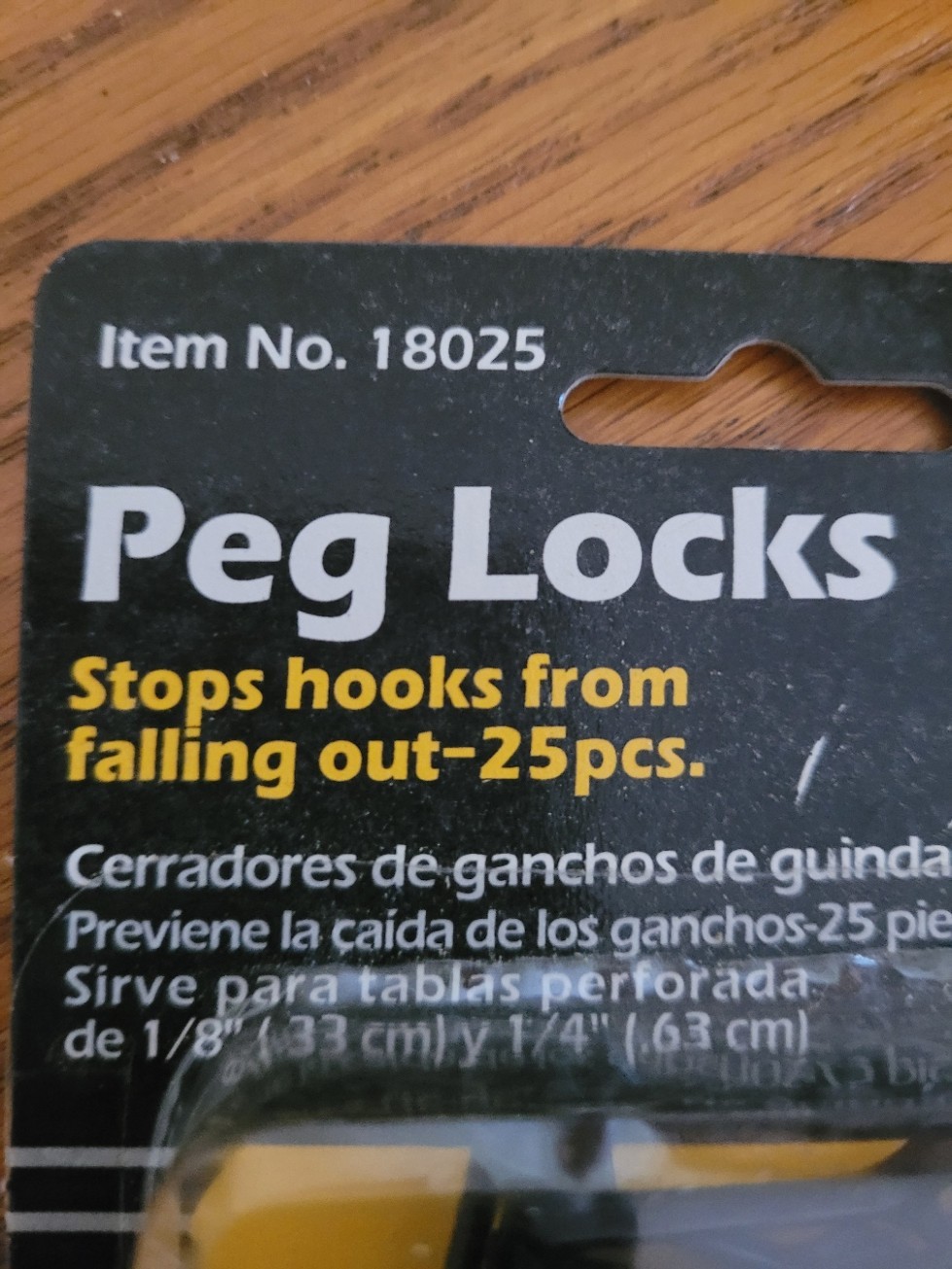4 pk 25 ct each 100 total Crawford Peg locks Item # 18025
