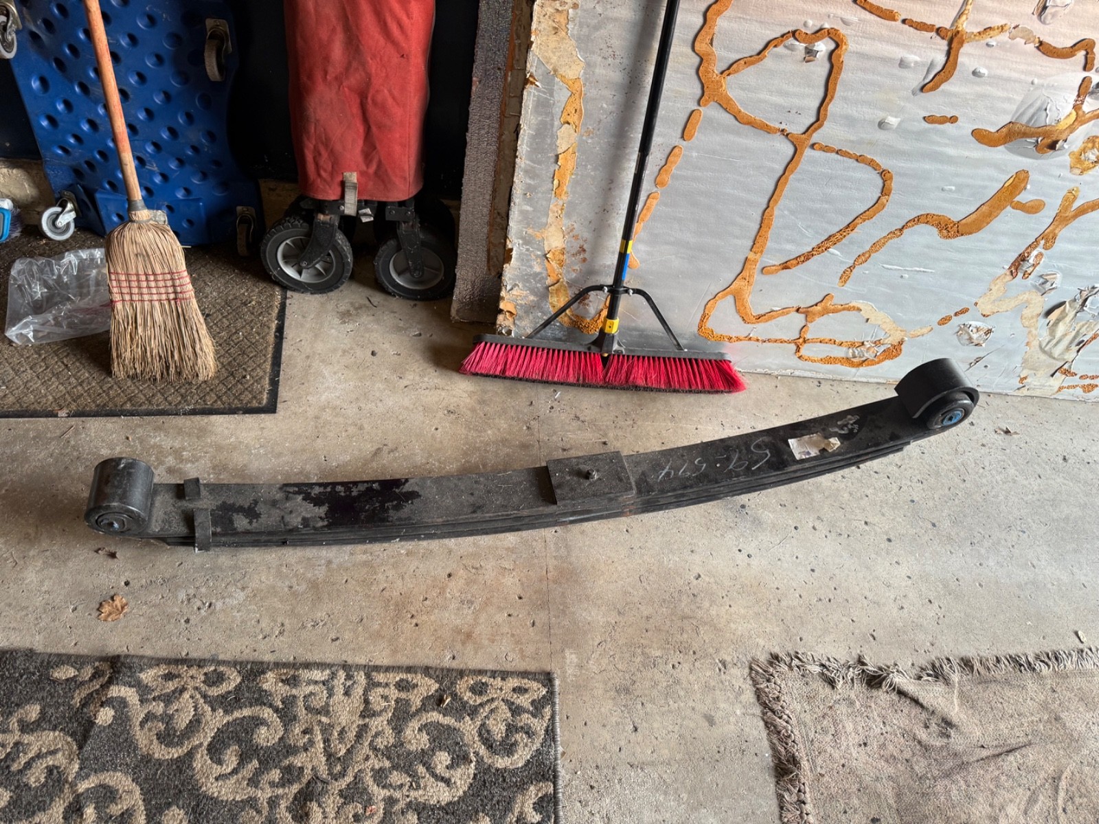 peterbilt leaf spring