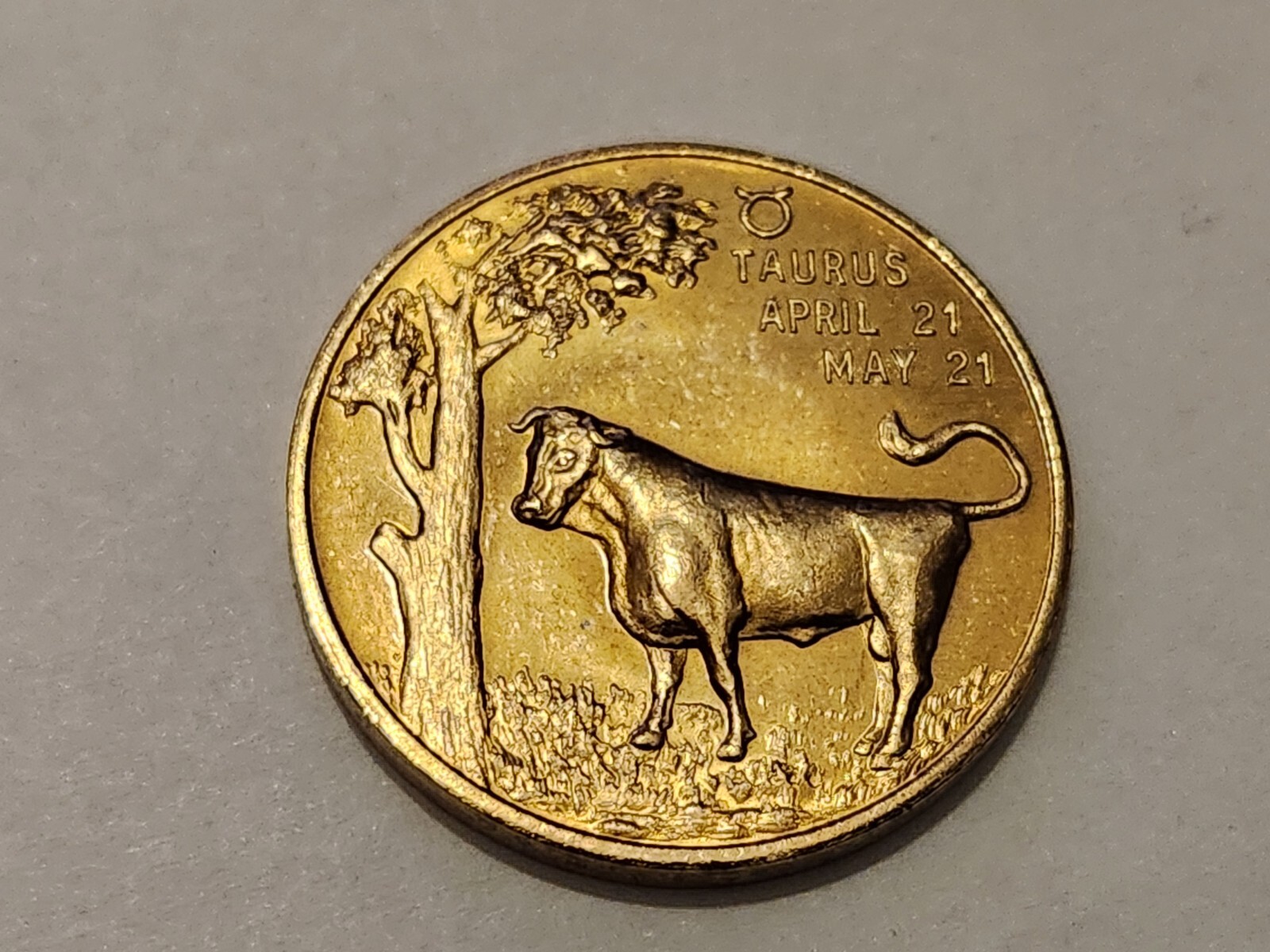 Zodiac Pocket Token - Taurus 04/21 - 05/21