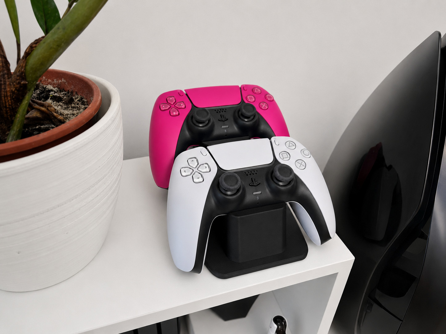 Universal Controller Stand for PS5 PlayStation Xbox – Gamer Desk Organizer