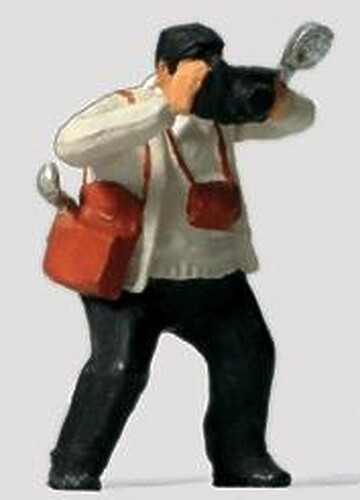 Preiser Photographer - Model Railroad Figure - HO Scale - #28069