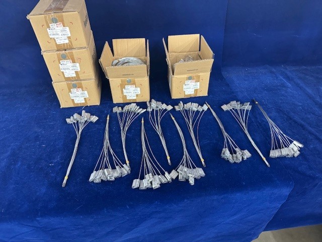 Brady Cable Seals, Steel, 12" W, Silver, 100 PK Mfr # 95166 Sold as Lot of 5 Box