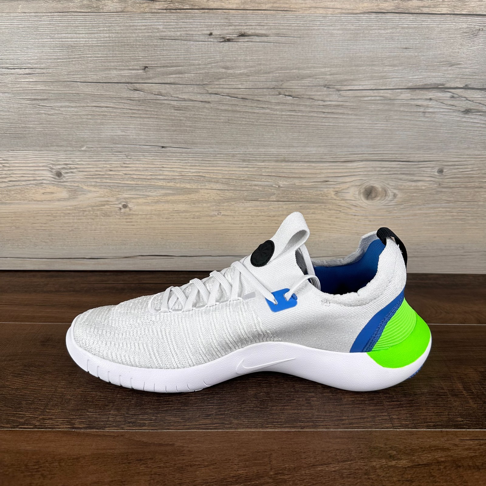 Nike Free Run NN Mensz Size 10 White Green Blue FB1276 104
