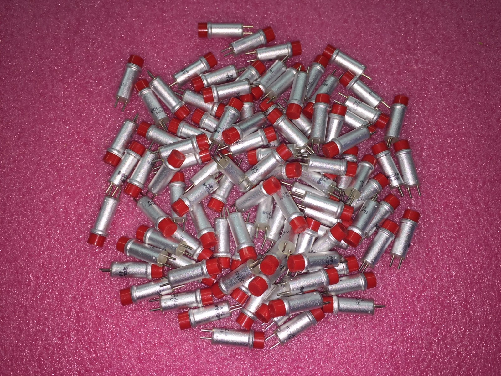 (5 PIECE LOT) 507-3914-1471-600, 50739141471600, PANEL INDICATOR INCAND 14V RED