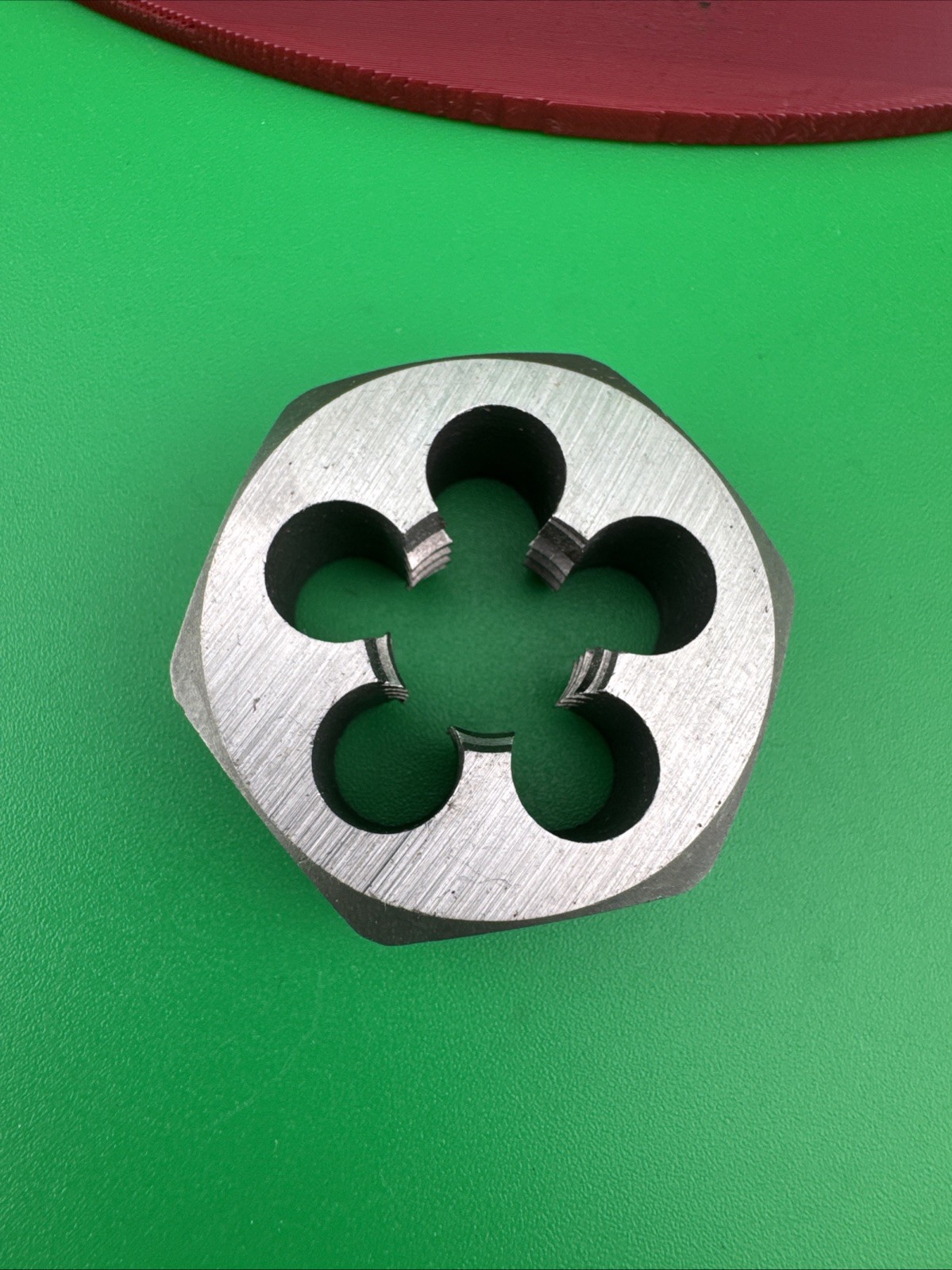 Mac Tools 6852DIA SAE Hexagonal Die 5/8"-11 NC - 1/7/16" Shank
