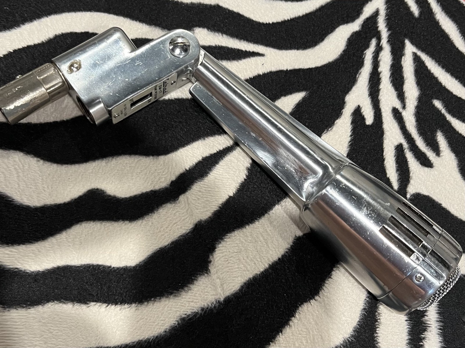 Calrad DM-17 Dynamic Microphone Seemingly Modified WORKING