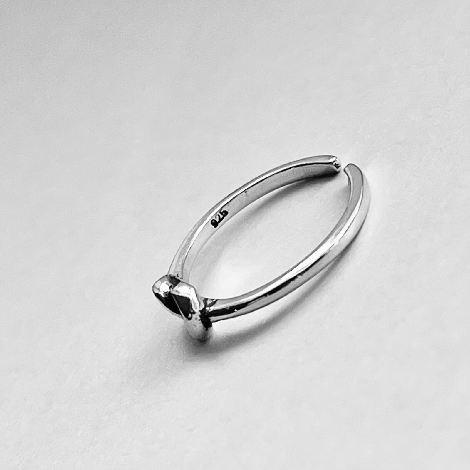 Sterling Silver Tiny Love Knot Toe Ring, Silver Rings, Love Ring, Pretzel Knots