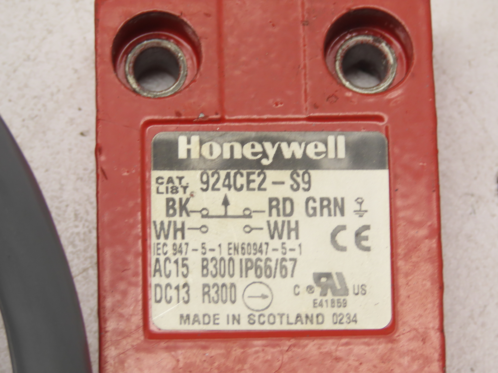 Honeywell 924CE2-S9 Micro Limit Switch