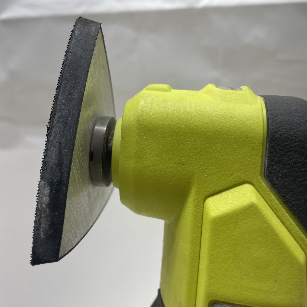 RYOBI PCL430 18V ONE+ OSCILLATING MULTI TOOL W BATTERY (CMP124488)