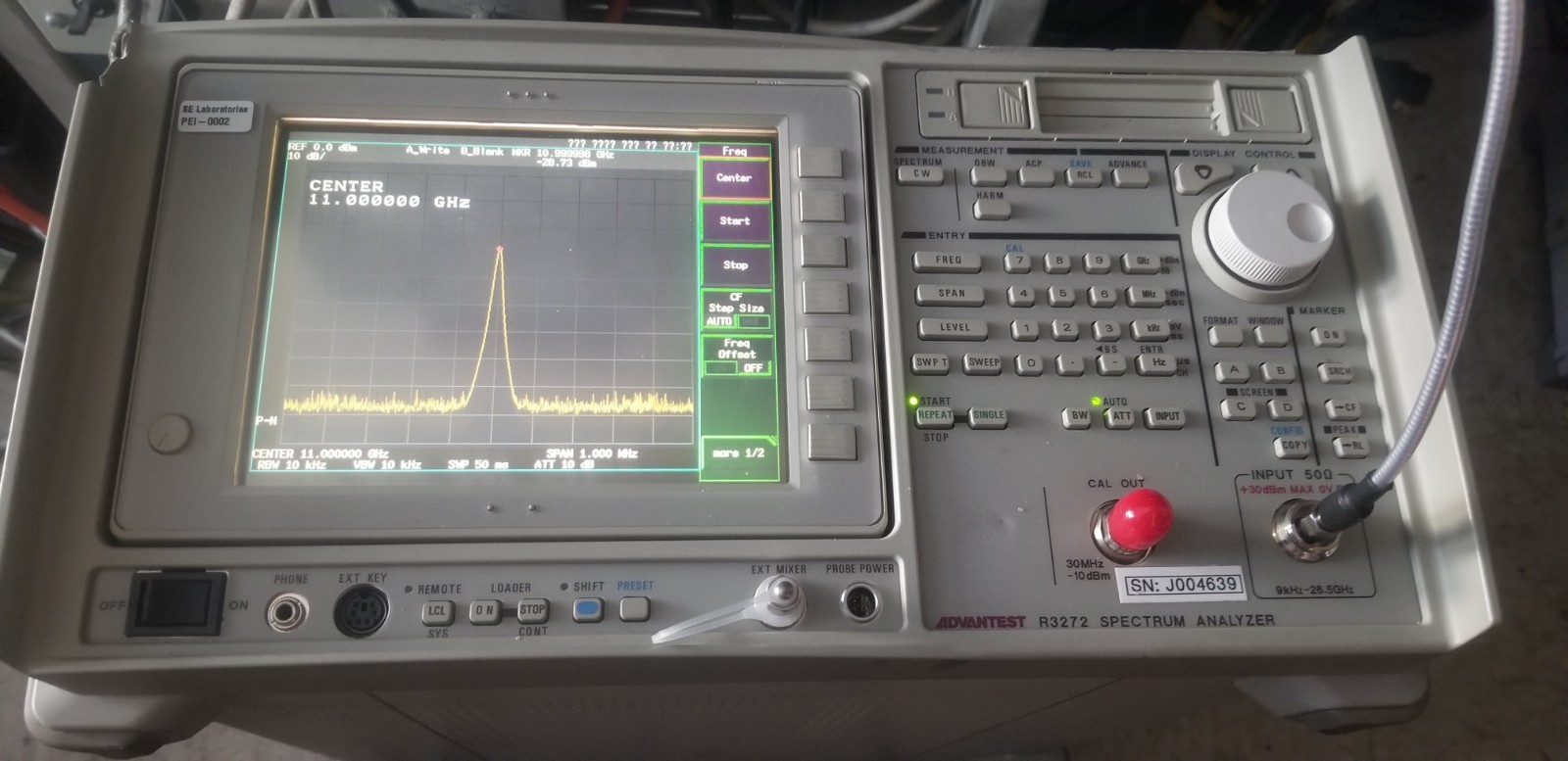 Advantest R3272 26.5GHz Spectrum Analyzer Portable WORKING!