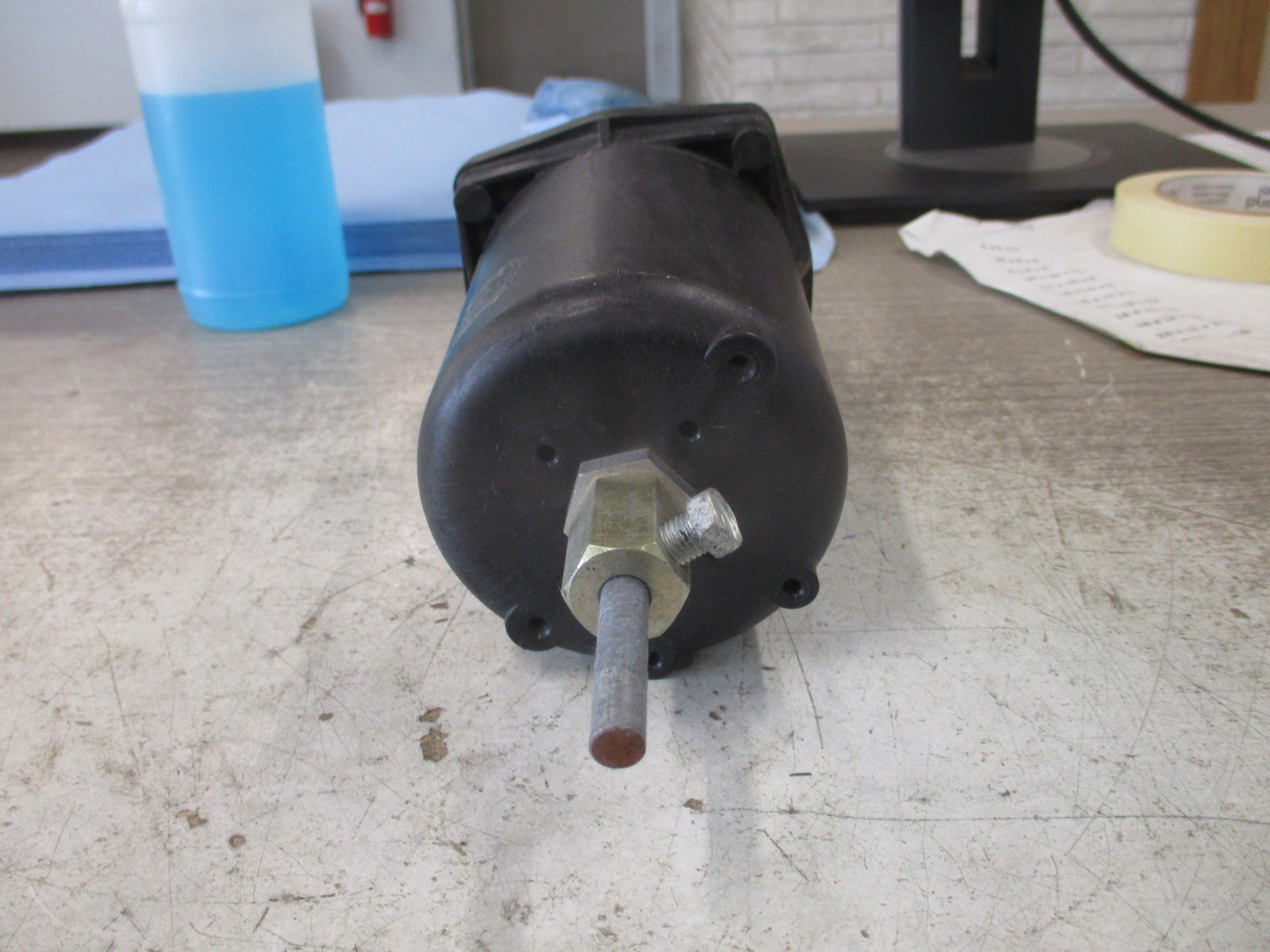 Johnson Controls Damper Actuator D-4073 Spring: 8-13 PSI Used