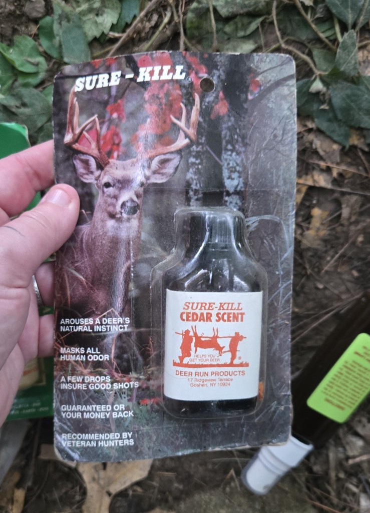 SURE-KILL Cedar Scent Masking Scent Scent Control Deer Hunting Bottle