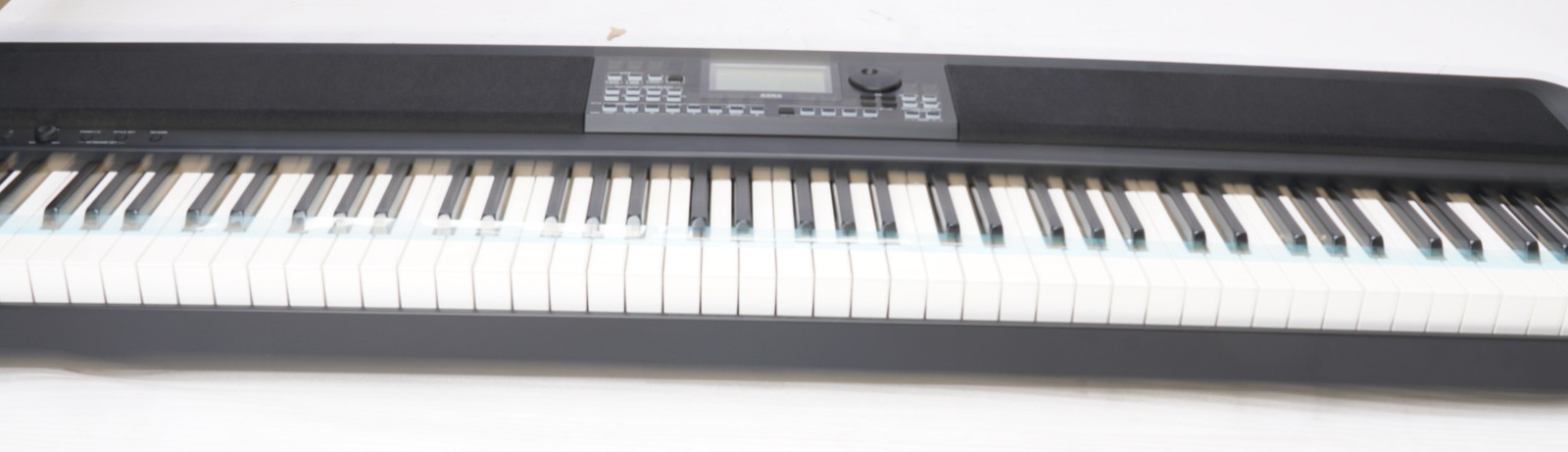 Korg XE20 88-Key Natural-Touch Digital Ensemble Piano PRO
