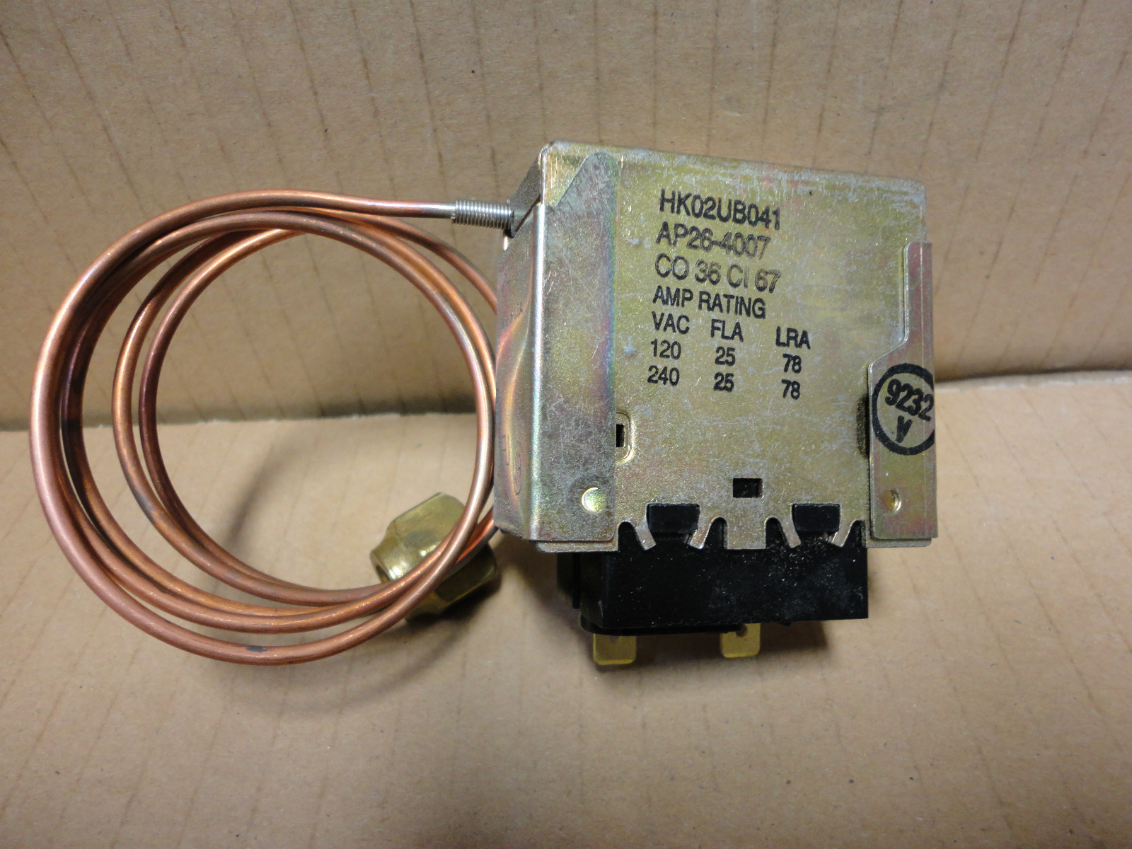 ~D.HVAC~ CP-HK02UB041 - Carrier - Low Side Pressure Stat AP26-4007 C/O 36 PSI
