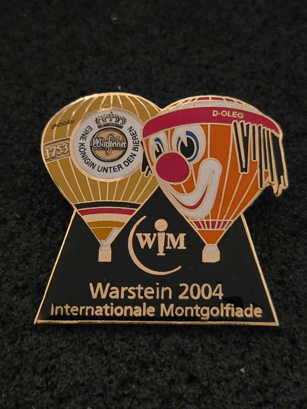 WIM-Warstein 2004 ➔ Warsteiner balloon pin ➔ from collection * 23871