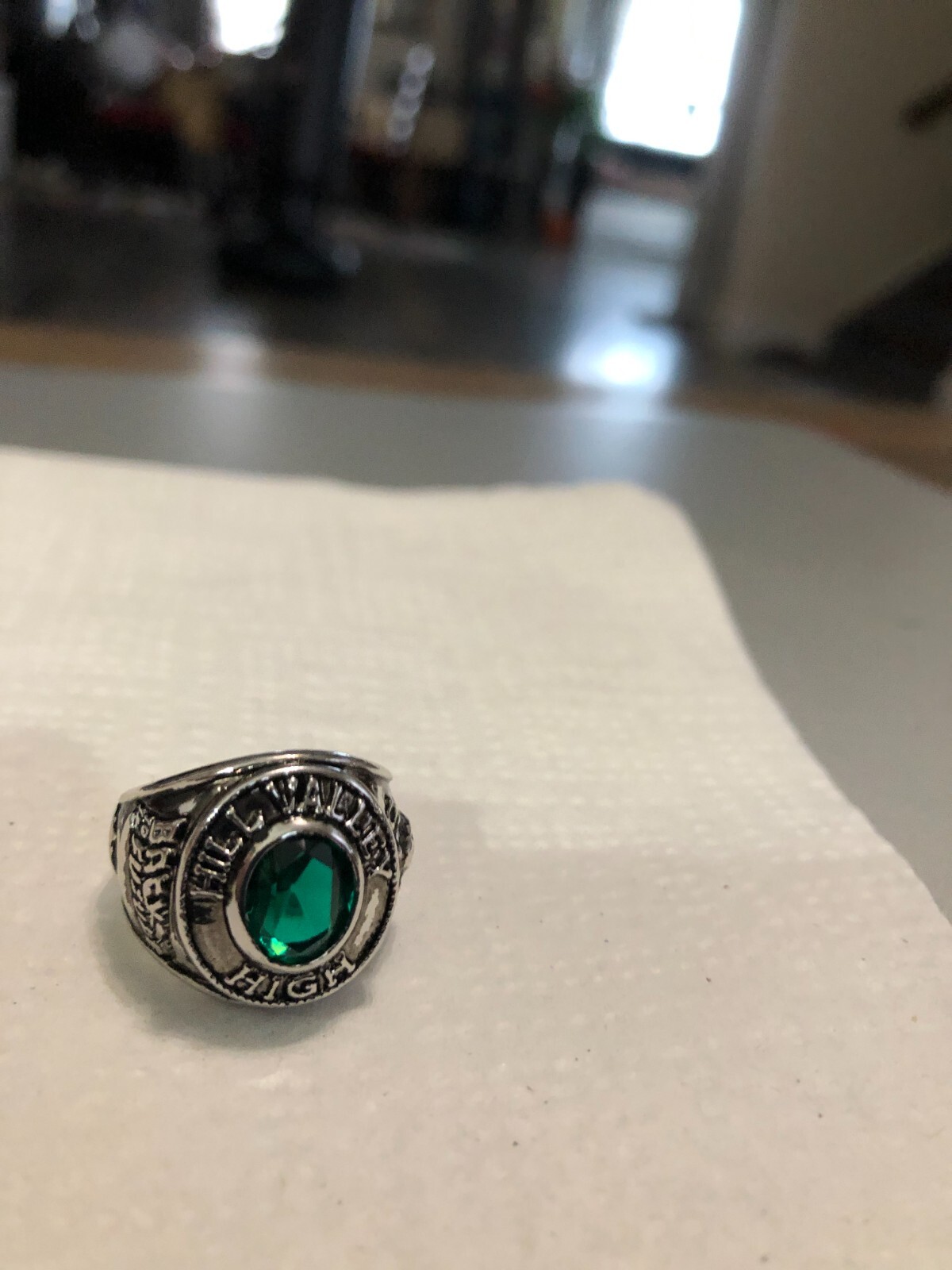 BACK TO THE FUTURE MOVIE COLLECTIBLE RING HILL VALLEY HIGH SIZE 6