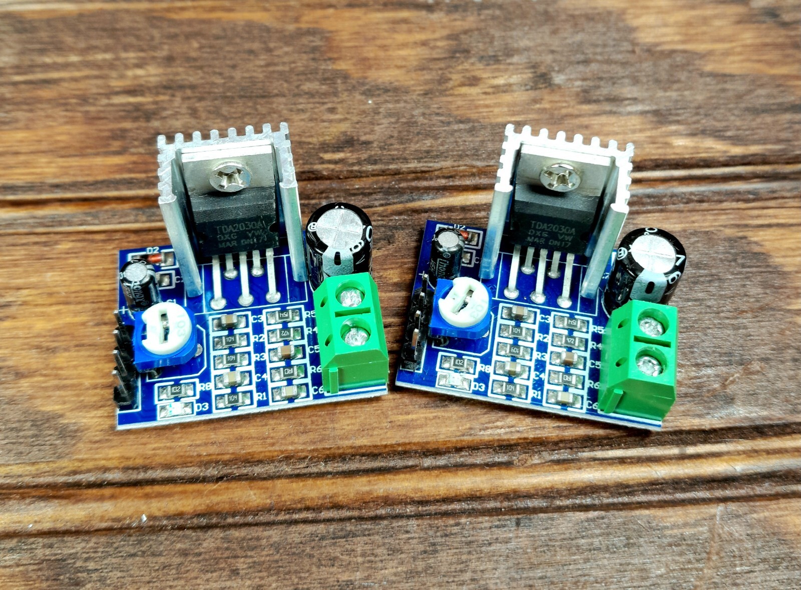 TWO TDA2030A Audio Amplifier Module Power Amplifier Board AMP 6-12V , 18WATTS
