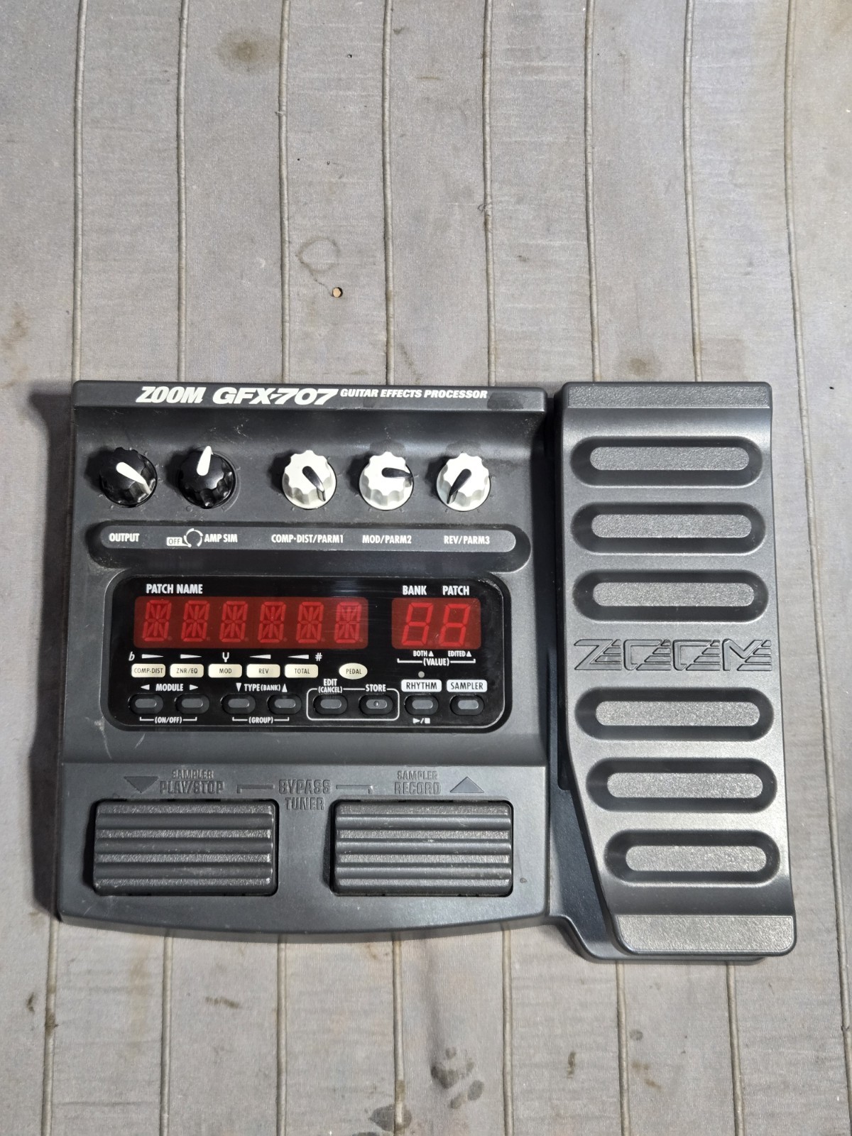 Zoom GFX-707 Guitar Effects Processor Foot Petal
