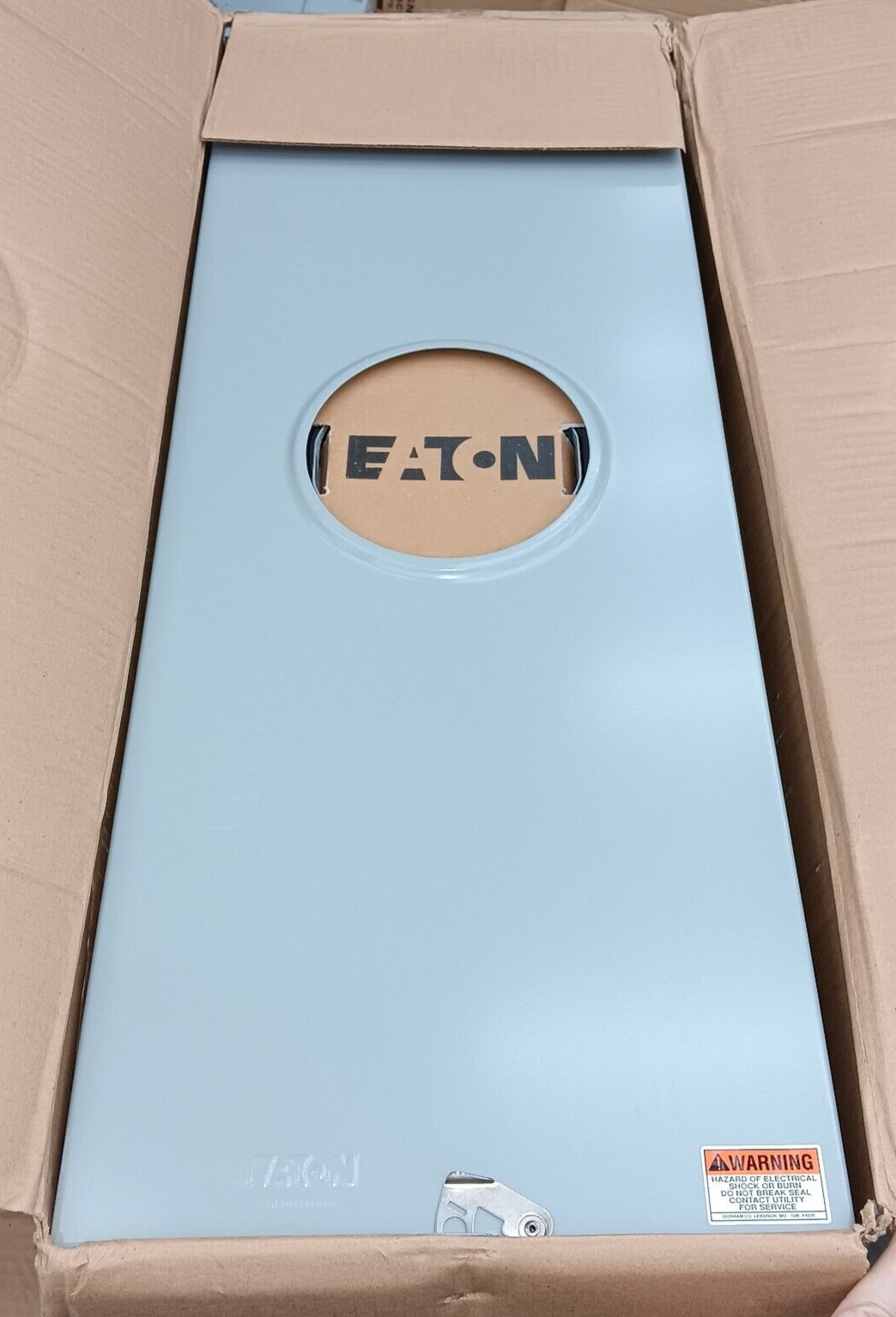 NEW EATON UTH5300TFLCH 400/320 AMP METER SOCKET RINGLESS 1-PHASE 600V 5-JAW