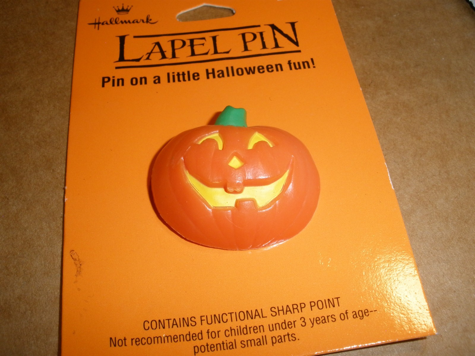 NEW Vintage Hallmark Lapel Pin Pumpkin