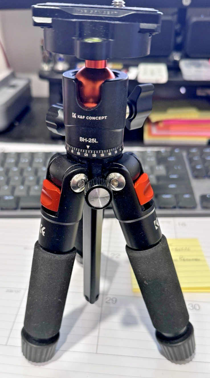 K&F Concept 21.6" Mini Desk Tripod
