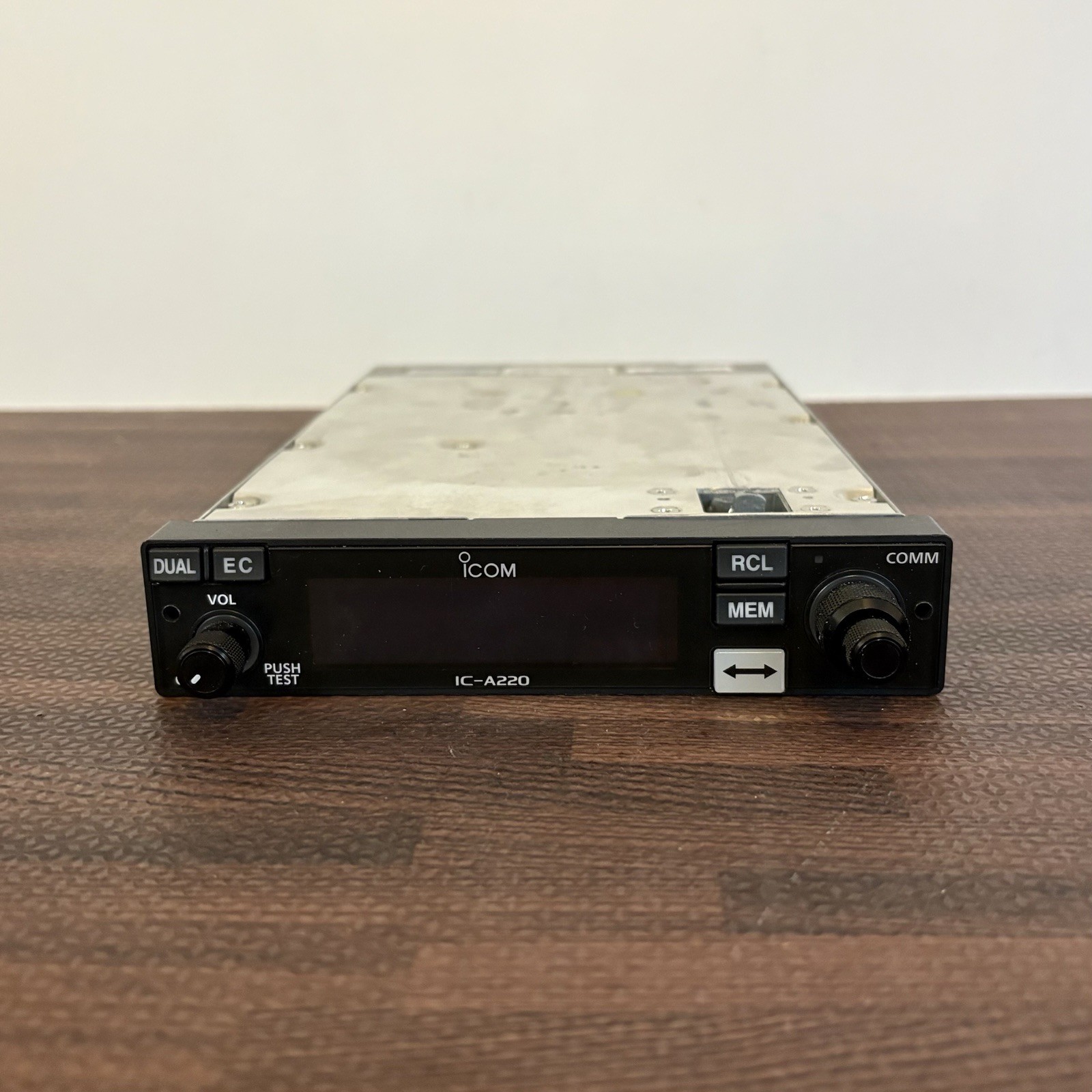 ICOM IC-A220 VHF transceiver - Needs Repair