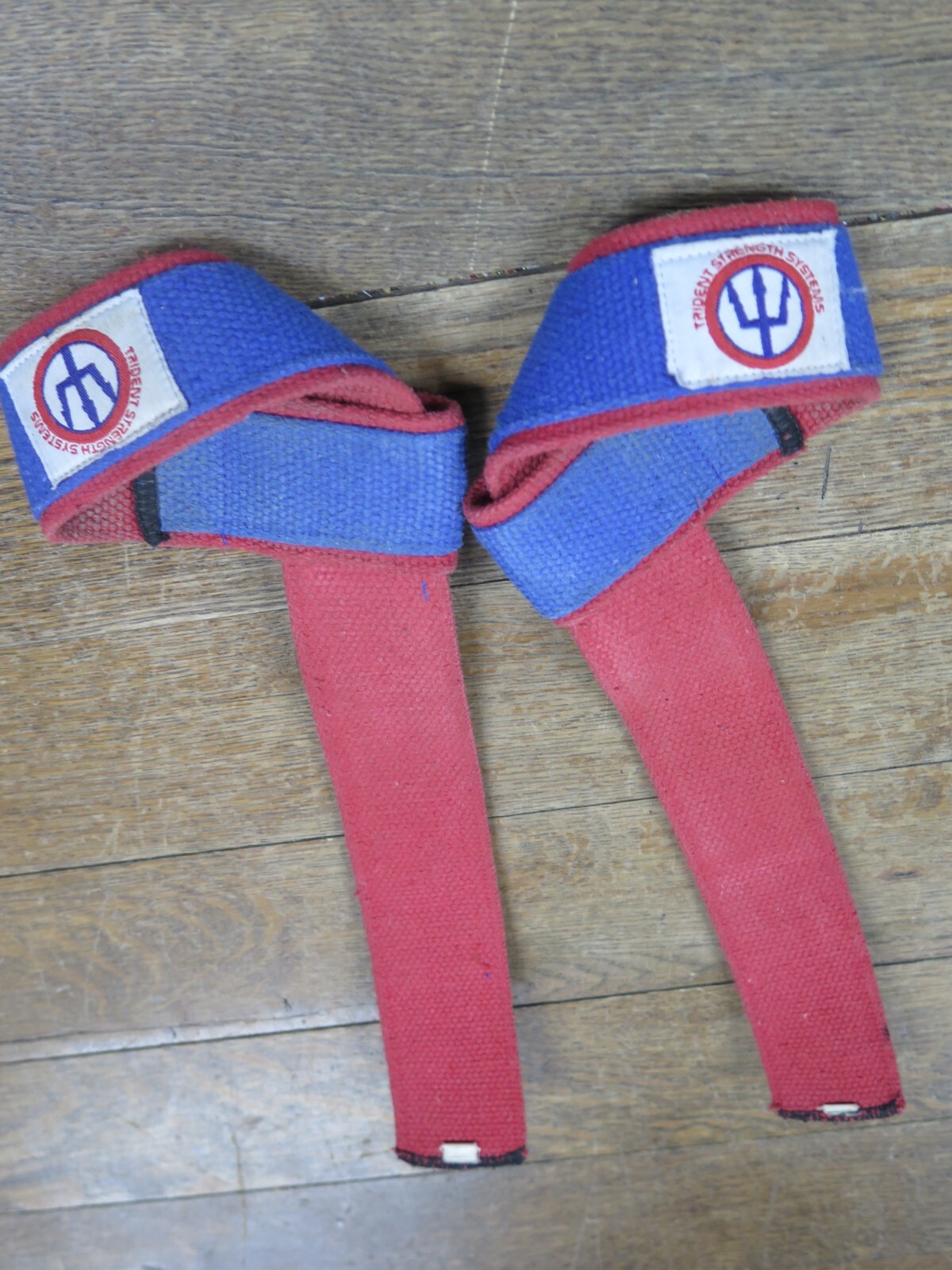 TRIDENT Weight Lifting Straps Figure 8 Anti Slip Strap with cuffs wrist Support