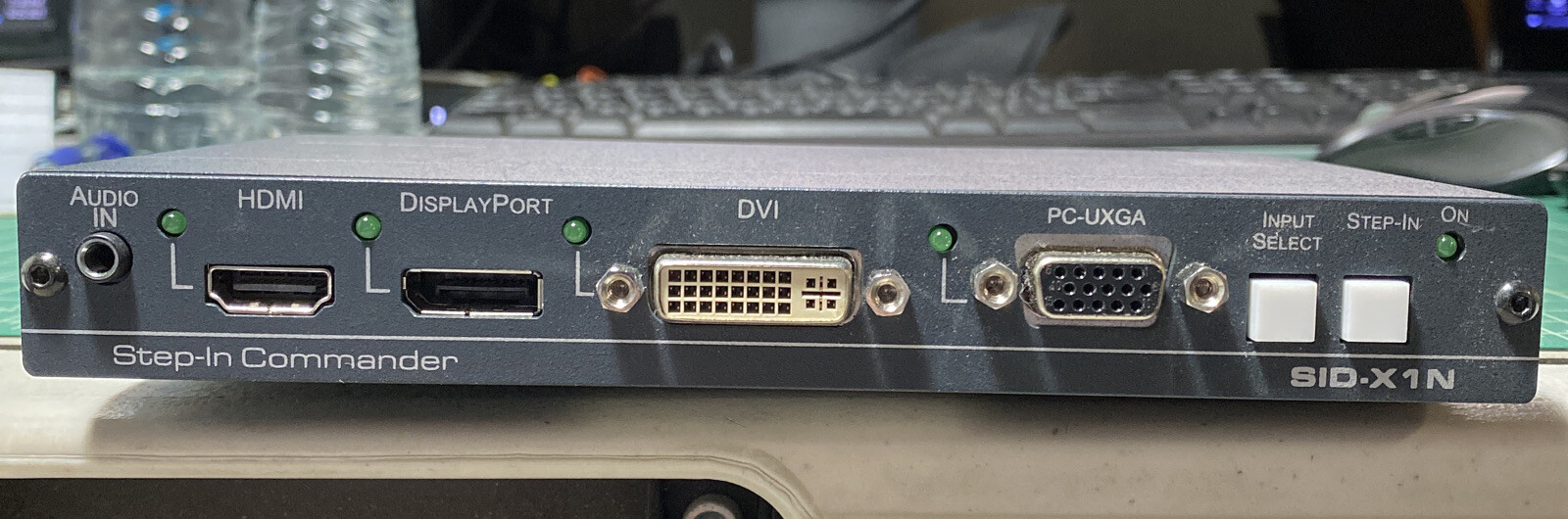 Kramer SID-X1N PT-572+ HDMI DP DVI VGA Auto switcher cat5 extender TX & RX HD