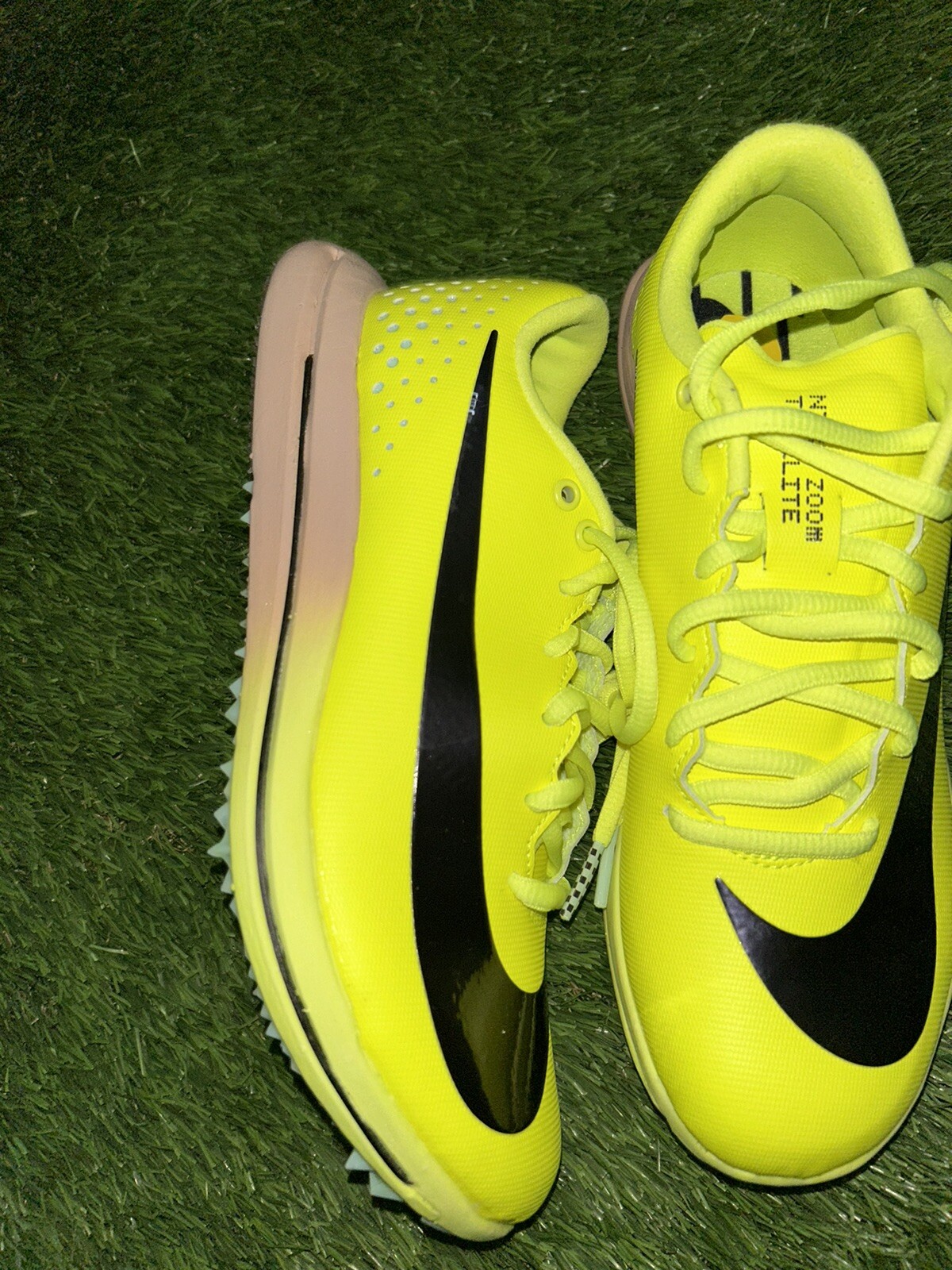 NIKE ZOOM MENS TRIPLE JUMP ELITE TRACK AND FIELD SHOES SIZE 5 WOMENS 6.5 VOLT