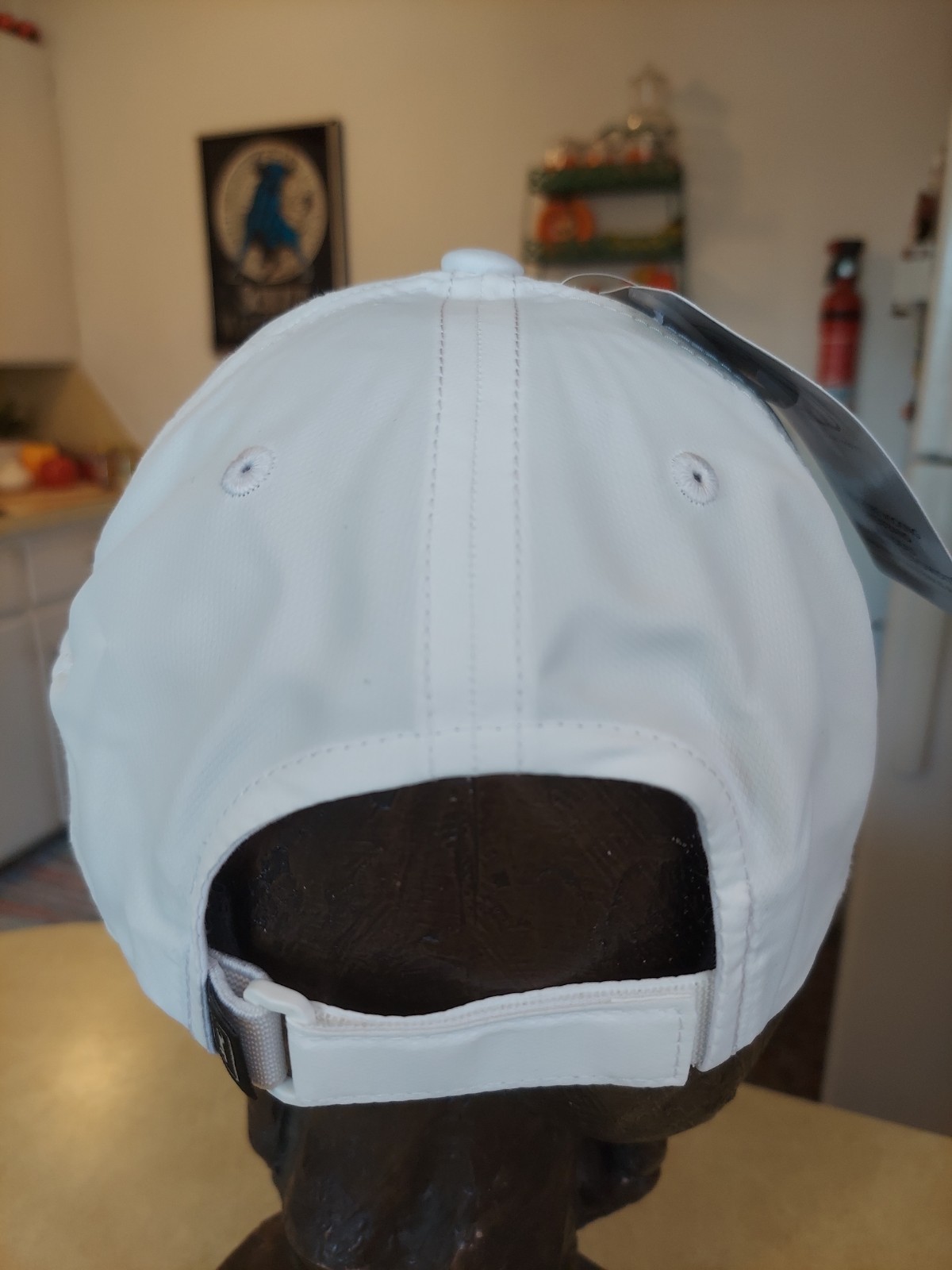PGA Tour Nice Putt Hat Adult Universal Fit Strapback White