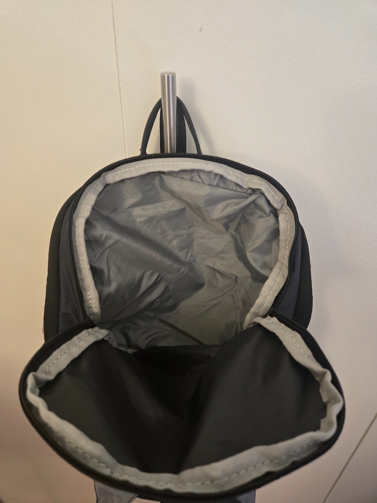 RARE First Generation Matador Beast 28 Liter Grey Black