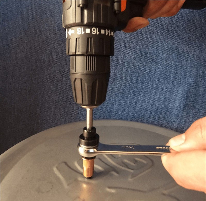 NEW Hand Rivet Nut Gun Head nuts Simple installation Riveter Rivnut Tool M4-M10