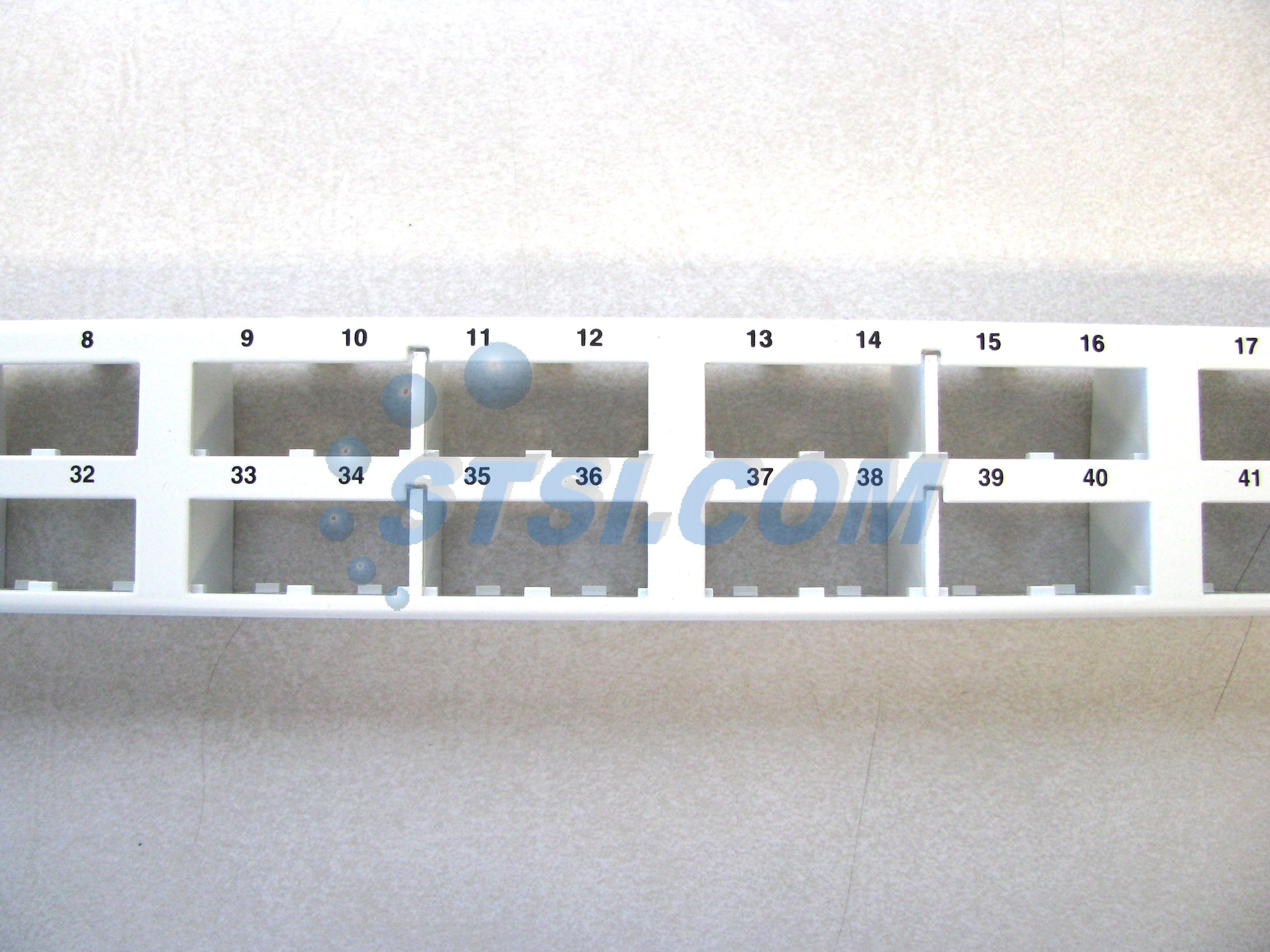 Panduit CPP48HDEWWH 48-Port Mini-Com High Density Patch Panel, White ~STSI