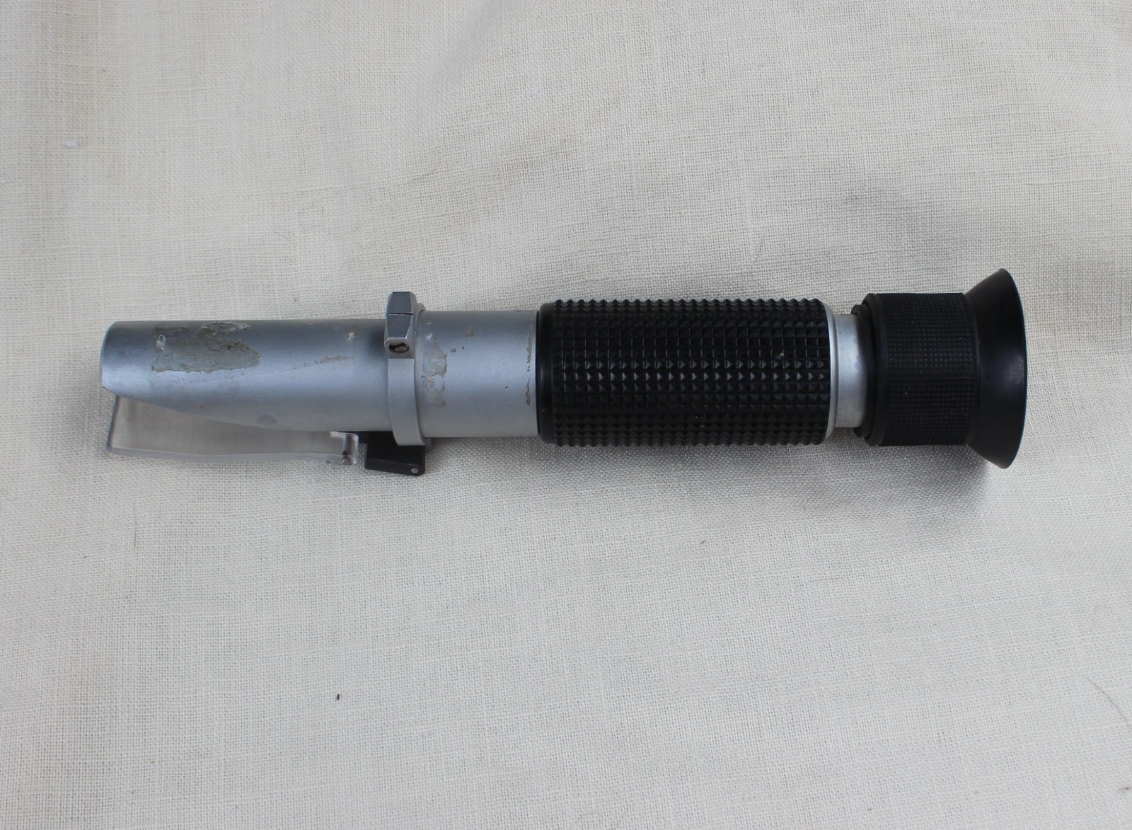 0-32% Brix Refractometer for Sweetness testing, used