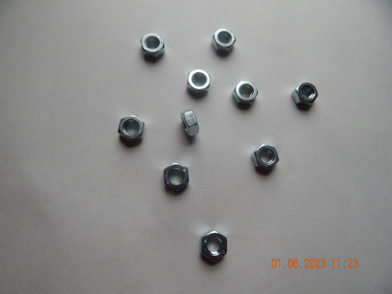 METRIC HEX NUTS. M10-1.25 DIN 934. CLASS 8 , 10 PCS. NEW