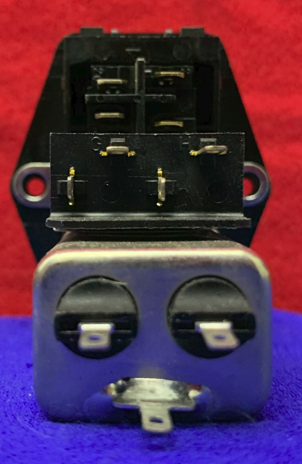 QTY 19 SCHAFFNER 11B3359 FN389B-4-22 VERSATILE SINGLE PHASE POWER ENTRY MODULES